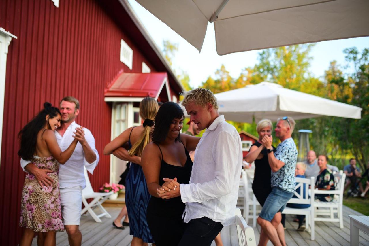 Tackork Gård&Marina Villa Nagu Exteriör bild